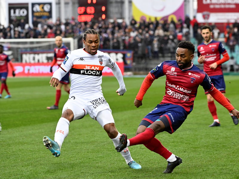 The £2.25m-rated has spent four seasons at Ligue 1 side Clermont but is now without a club.