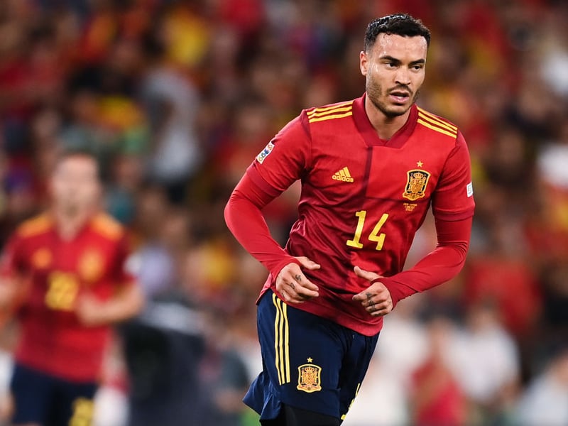 Espanyol are willing to take as little as £20.9m for Newcastle United linked striker Raul de Tomas. (Estadio Deportivo)