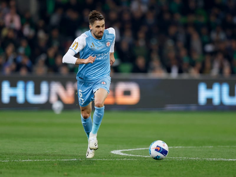 Former Birmingham City and Arsenal defender Carl Jenkinson has joined Newcastle Jets following his release from Nottingham Forest. The 30-year-old spent last season on loan with Melbourne City. (Newcastle Jets)
