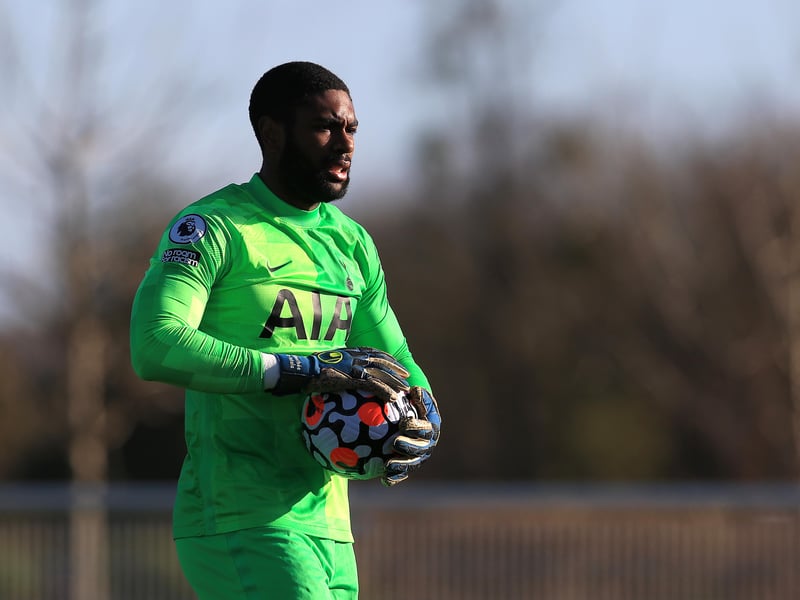 Wolverhampton Wanderers are reportedly preparing to snap up Tottenham Hotspur goalkeeper Thimothee Lo-Tutala from under Hull City's nose. The Tigers took the 19-year-old on trial and were eager to bring him in permanently. (L'Equipe)