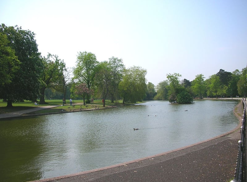 Cannon Hill Park is the most obvious choice for a walk in the spring. It covers 250 acres consisting of formal, conservation, woodland and sports areas. There are recreational activities at the park include boating, fishing, bowls, tennis, putting and picnic areas. In the summer, events are held here. (Photo - Creative Commons)