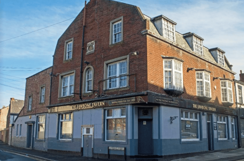 This property on Litherland Road is within walking distance of Bootle’s train stations and is the area’s oldest pub. There is spacious owner’s occupation, a large bar, trade kitchen and space for events. Full details: https://www.rightmove.co.uk/properties/121730720#/?channel=COM_BUY