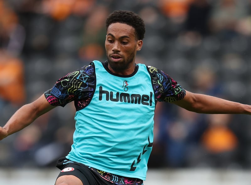 The return of Kal Naismith can allow Vyner to move back to right-sided centre-half, which is where his strongest position is.

He has earned some assists by being placed in that role.
