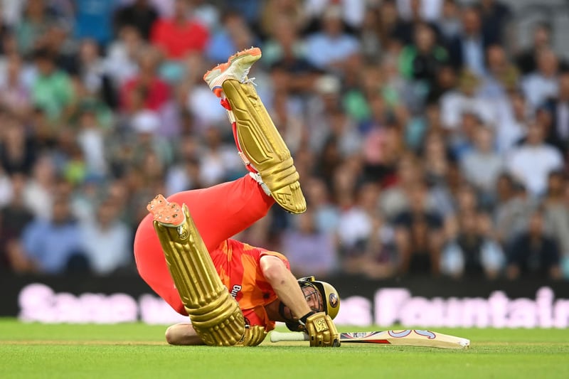 Chris Benjamin of Birmingham Phoenix hits the ground whilst play a shot during the Hundred Match between Oval Invincibles Men and Birmingham Phoenix at The Kia Oval on August 23, 2022 in London, England. (Photo by Alex Davidson/Getty Images)