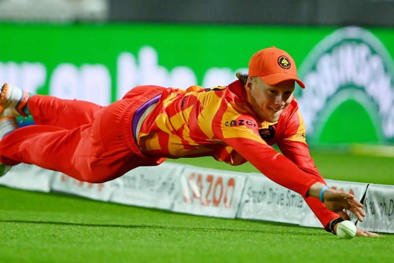 Miles Hammond of Birmingham Phoenix attempts to stop one during the Hundred Match between Oval Invincibles Men and Birmingham Phoenix at The Kia Oval on August 23, 2022 in London, England. (Photo by Alex Davidson/Getty Images)
