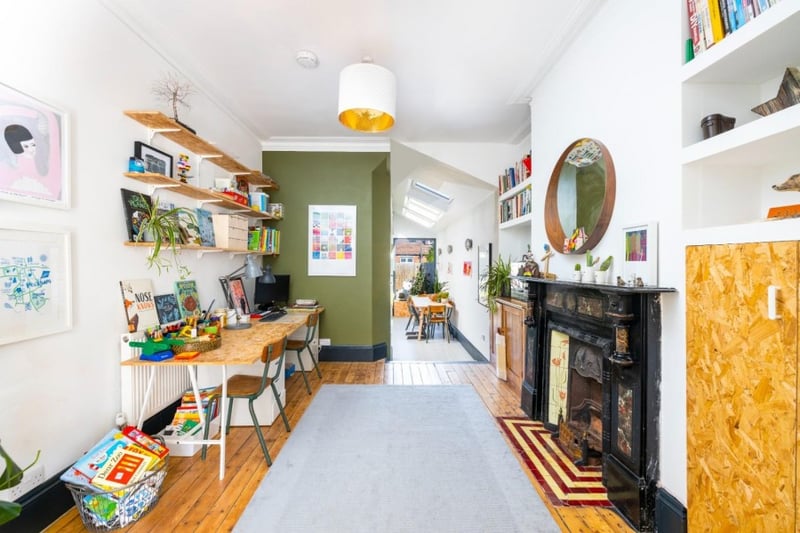 The property is open plan and suits modern living well, with plenty of arty and original features