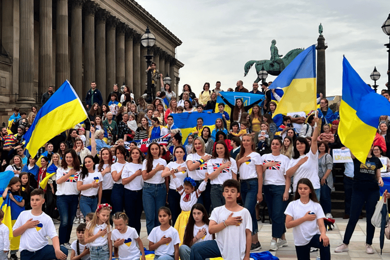 A Ukrainian group performed a wonderful dance routine and posed for photos.