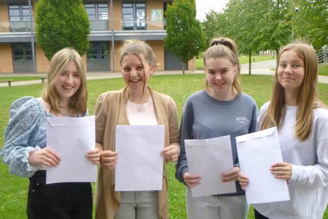LIVE: GCSE results day 2022 as students across Derbyshire find out ...