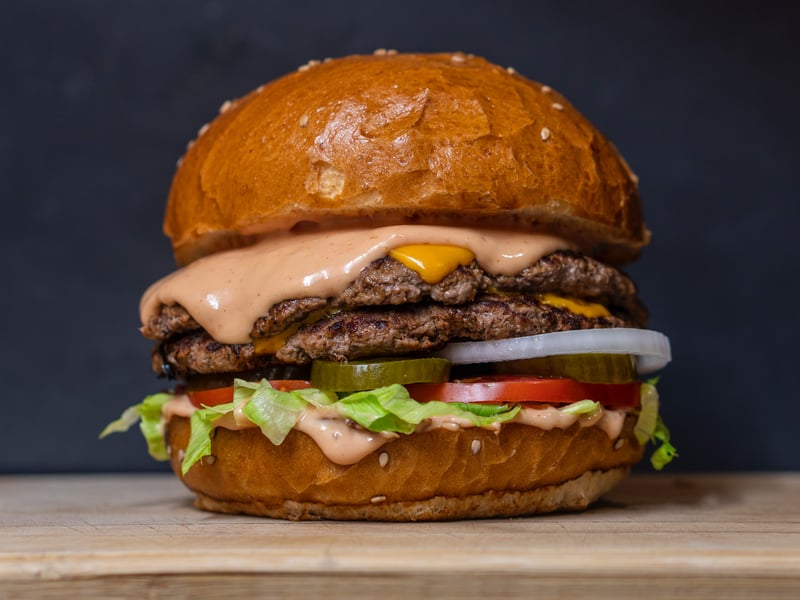 Sutton Food Fest is back on September 1 & 2, and it has free entry. Located in The Townhouse on the High Street, the festival will start at 5pm on Friday and will include kids entertainment. (Photo - Unsplash)