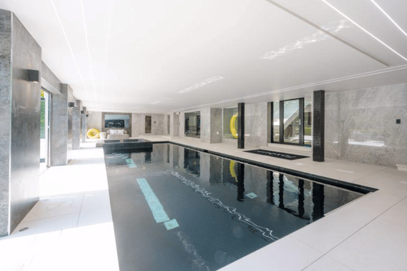 The swimming pool joins with the house, and also has a shower, sauna and steam room.
