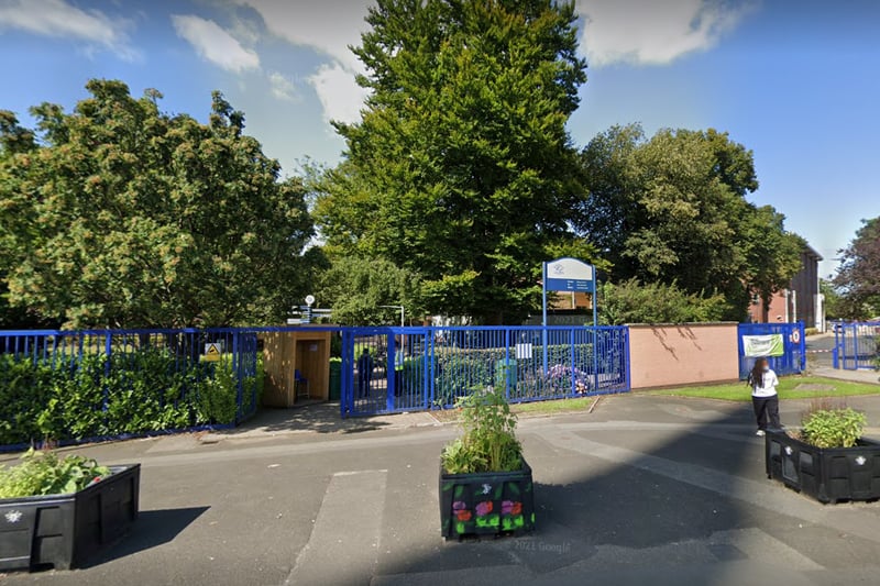 Loreto College is a Roman Catholic 6th form college in Hulme for pupils aged 16+ and the school is usually over-subscribed with new applicants: it ranked 26th in the Times guide.
 Credit: Google maps