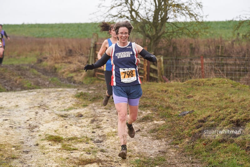 Mud - 5, Scenery - 4, Hills - 4, Difficulty - 4.
North East runners’ favourite course is Thornley Hall Farm. A hard and hilly race is backed up by great views and always a lot of mud. Participants agree that it is “the toughest of the lot” and joke, “don’t lose a shoe in the mud”.