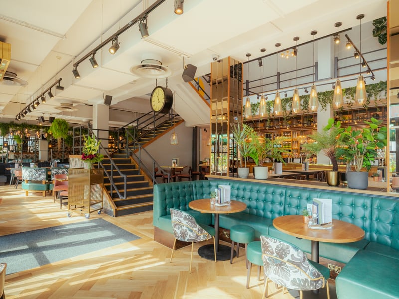 Dazzling decor and seating areas