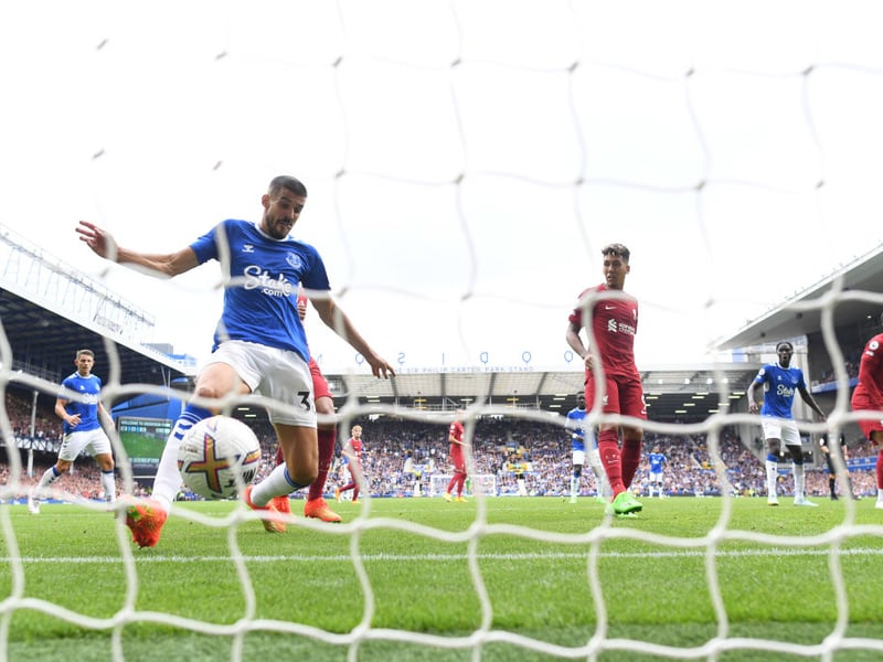 +2 points better off without VAR. 