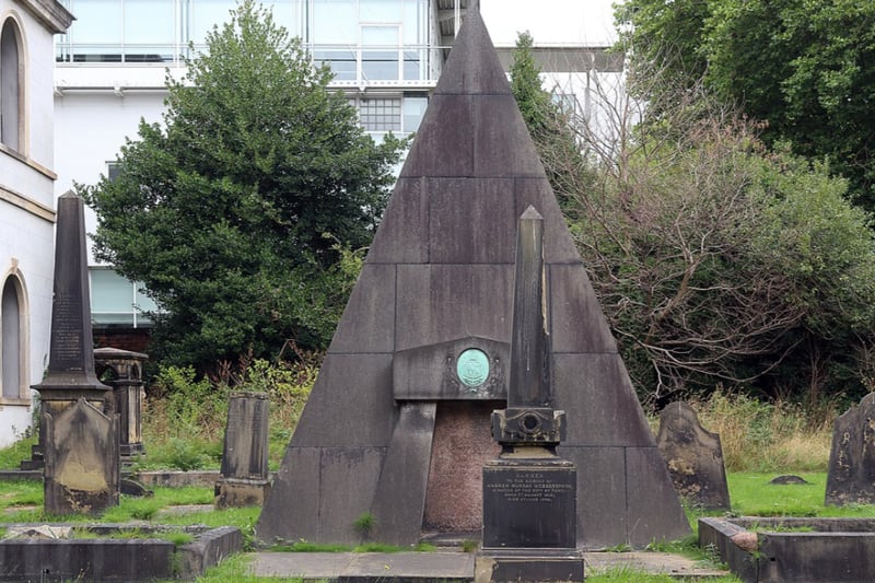 Located in St Andrews’ Church graveyard is a pyramid shaped tomb, where William Mackenzie was buried. Mackenzie was a railway worker who died 1851 and the tomb was erected in his honour in 1868. Many people are said to have seen his ghost lurking by the pyramid, with sightings as far back as 1871,