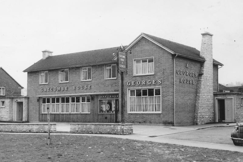The pub was demolished in 2005 to make way for flats and a doctors surgery (Credit: Courage Brewery Archive)