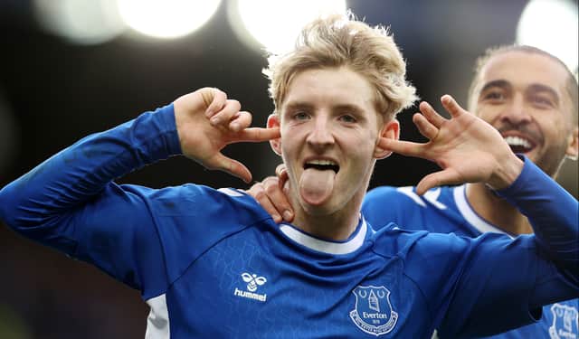 Anthony Gordon of Everton celebrates after scoring their team's second goal during the Premier League match between Everton FC and Crystal Palace at Goodison Park on October 22, 2022 in Liverpool, England. (Photo by Naomi Baker/Getty Images)