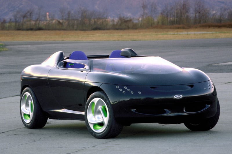 The sporty two-door Ghia Zig was one of a pair of Fiesta-based concepts released in 1990 to demonstrate how body panels could be shared across a range of cars including sports cars, hatchbacks, pick-ups and vans