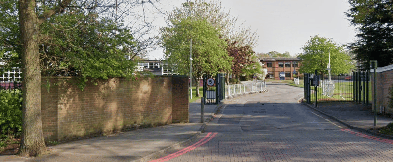 53% of parents who made it their first choice were offered a place for their child. A total of 160 applicants had the school as their first choice but did not get in