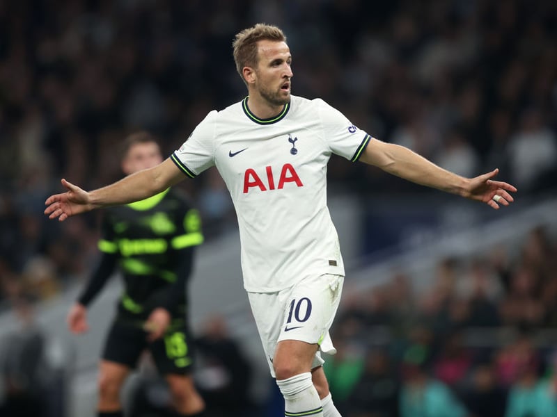 The only member of the Tottenham squad who showed creativity and looked like he had something in him, unlucky to see his effort rule out late on-5
