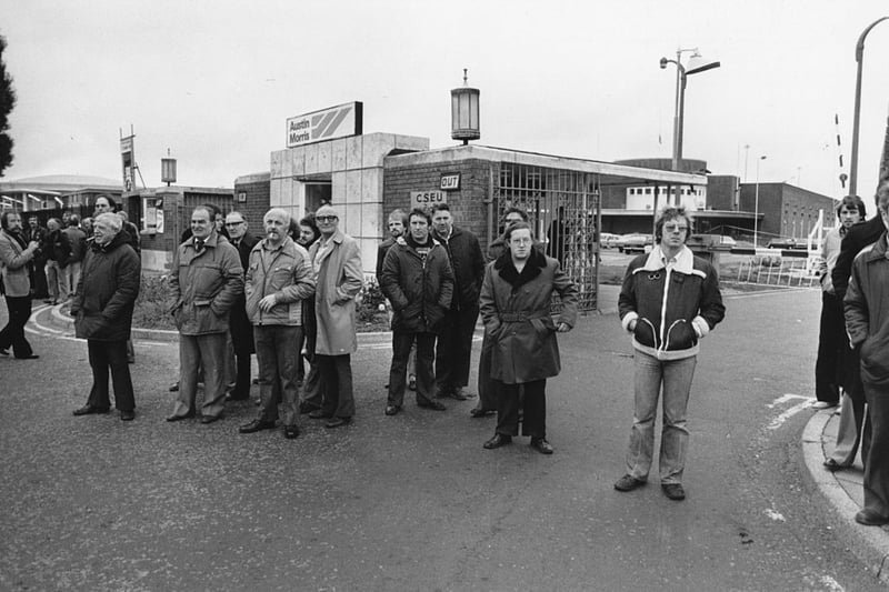 Pickets on the gate at the Austin Morris Longbridge Plant during the Industrial dispute. 