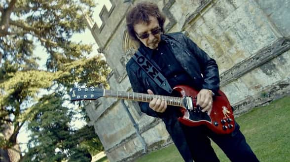 Born and raised in Handsworth, Birmingham, Ozzy’s bandmate Tommy Iommi attended Birchfield Road Primary School