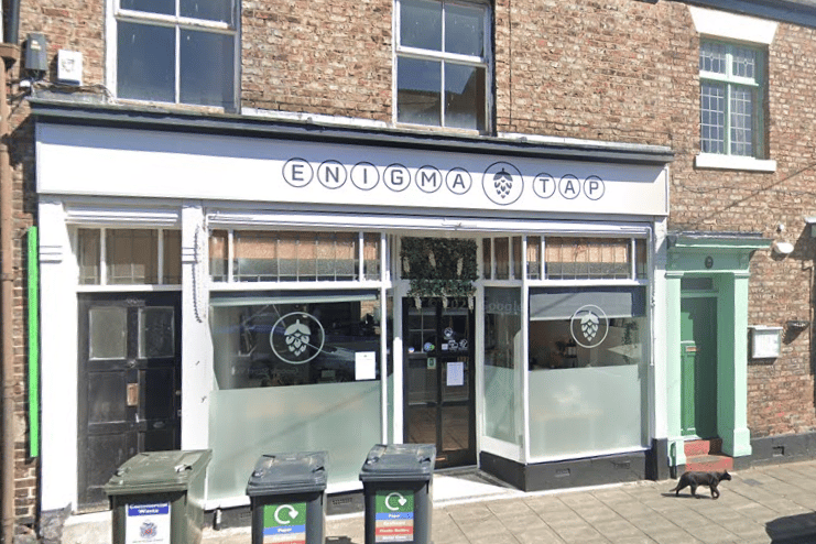 CAMRA said: “Micropub in a former shop unit just off the main Northumberland Square. There is a seating area near the entrance and a narrower raised area towards the rear incorporating the photograph-covered bar and craft beer tap board.”