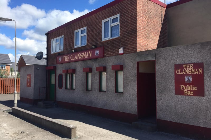 The original Clansman was found on Ruchill Street with the pub known as The Ruchill Tavern being demolished many years ago. Here is the Clansman used in more recent episodes of Still Game on a BBC set. 
