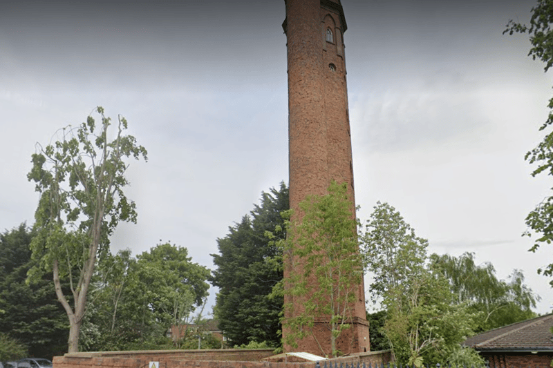 A six storey structure with circular stair tower attached. Adjoining waterworks tower said to be inspiration for Tolkien’s ‘The Two Towers’. Repairs addressing structural issues were completed some years ago and in 2021 a Toilet was added to improve the usability of the space by visitors’ groups. The structure is structurally stable but the roof and the ornate plaster ceiling on the top of the tower and the needs repairing from the considerable damaged caused by rainwater penetration. 