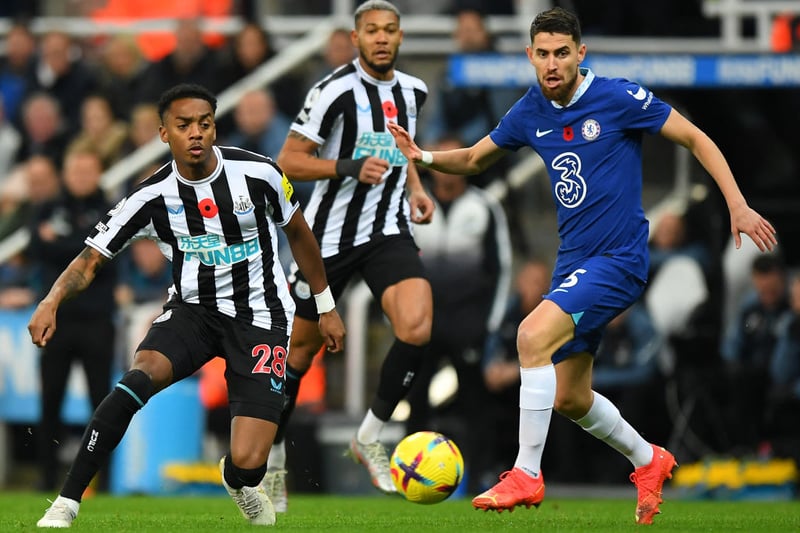 Helped Newcastle get on the front foot with some energetic runs from the midfield. Was an attacking threat from the left as well as he put in a couple of dangerous balls. A great finish gave Newcastle the lead in the second half. 
