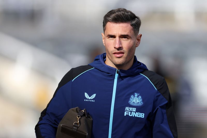 Miles’ view: I’m not sure Fabian Schar gets the credit he deserves. The defender, restored to the team by Howe last winter after a couple of months in the cold, is a good foil for Sven Botman. Schar has been committed out of possession and composed off the ball, and it’s not hard to see why Howe rates him so highly.

