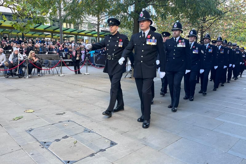Manchester commemorates fallen service men and women at the War Memorial on St Peter’s Square. Credit: Manchester World