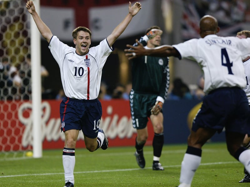 Sven’s England avenged their 1998 exit at the hands of Argentina, saw off Nigeria, but could not find their way past eventual winners Brazil in the quarter-final. Something a little different from Umbro on the kit made it stand out from the normal England home shirts.