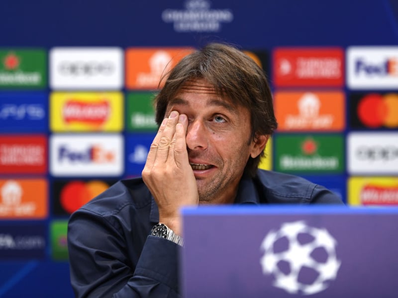 £587m