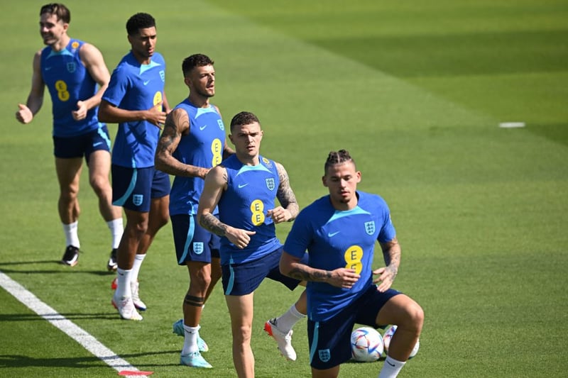 England's defender Kieran Trippier (2nd R) takes part in a training session at the Al Wakrah SC Stadium in Al Wakrah, south of Doha on November 17, 2022, ahead of the Qatar 2022 World Cup football tournament. (Photo by Paul ELLIS / AFP) (Photo by PAUL ELLIS/AFP via Getty Images)