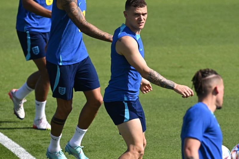 England's Kieran Trippier (2R) takes part in a training session at the Al Wakrah SC Stadium in Al Wakrah, south of Doha on November 17, 2022, ahead of the Qatar 2022 World Cup football tournament. (Photo by Paul ELLIS / AFP) (Photo by PAUL ELLIS/AFP via Getty Images)