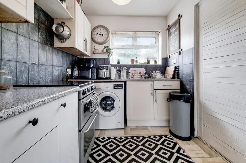 The kitchen in Montacute Road is 3.92m by 2.16m and is a thoroughfare for both the front and rear doors of the property