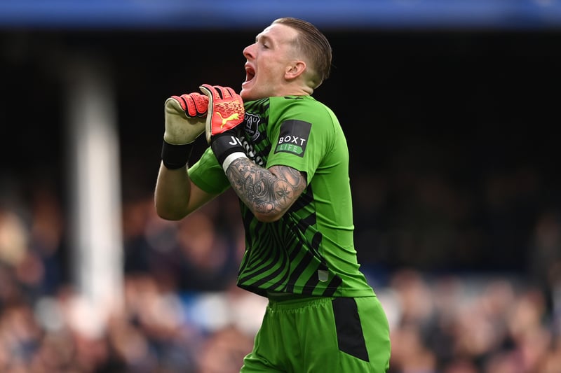 Chelsea are reportedly looking to bring in a new keeper due to the disappointing form of Edouard Mendy this season and Pickford is said to be a target. The England international is also said to be of interest to Tottenham.