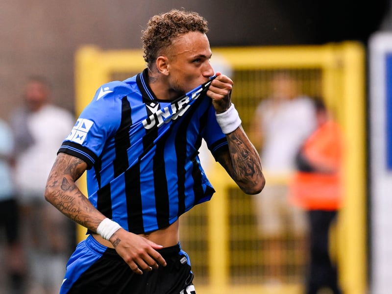 United will have to fork out for this one, but given the length of their pursuit you imagine Leeds could well take a €30m punt on the Dutch star in January.