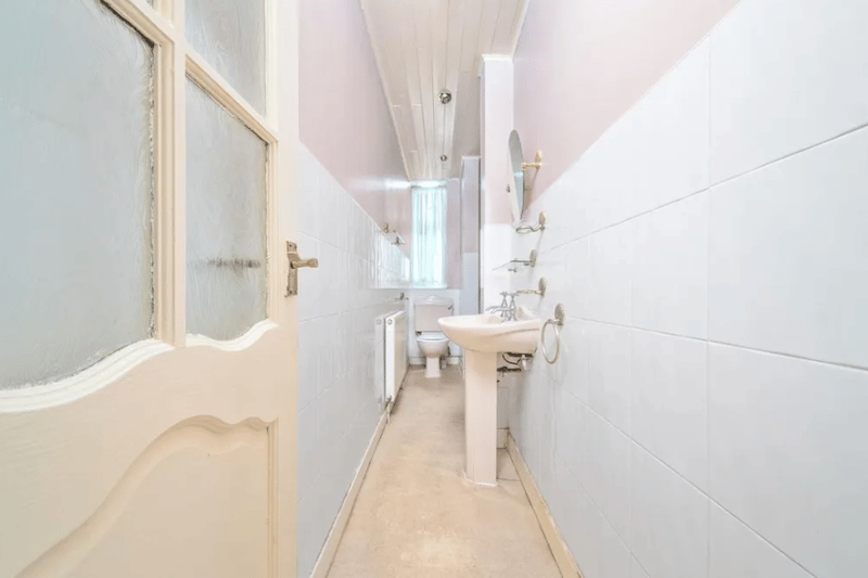 Three-piece bathroom inside the property