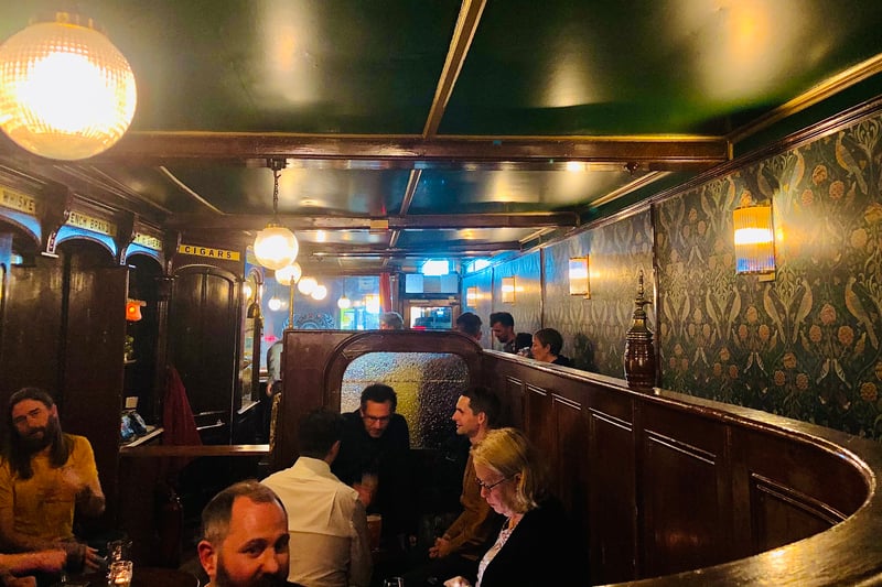 The cosy tramcar bar at the King’s Head, which dates back to the 17th Century, is just one impressive part of this narrow pub, which reopened last year. It also features a glazed panel advertising Burton Ales and Dublin Stout. The right-hand wall also has a mid-Victorian bar-back with a series of arches and a marble shelf.