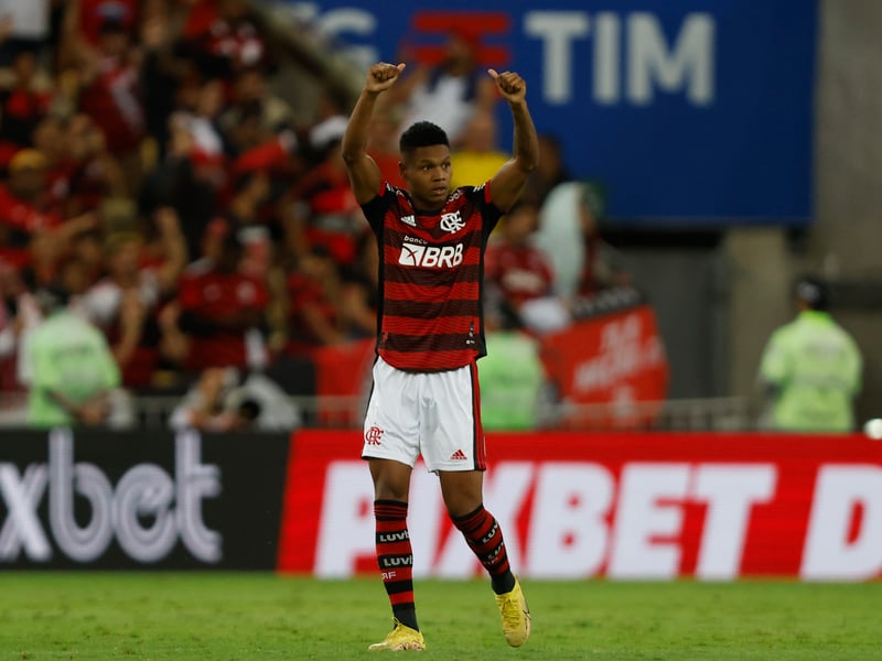 The Eagles are reportedly eyeing up a swoop for the 18-year-old this winter. He currently plays for Flamengo in Brazil.