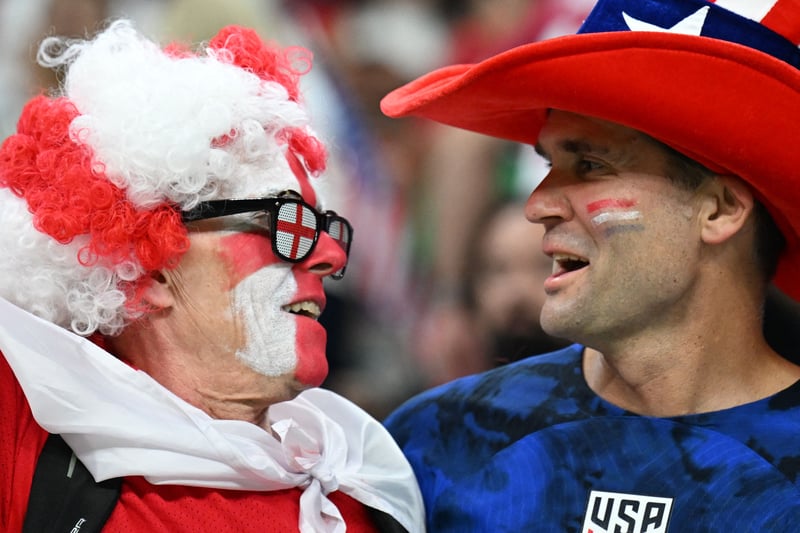 England fan and USA supporter see eye to eye.
