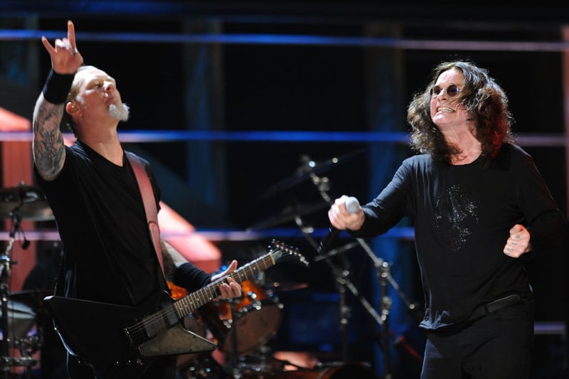 James Hetfield of Metallica performs with Ozzy Osbourne onstage at the 25th Anniversary Rock & Roll Hall of Fame Concert at Madison Square Garden on October 30, 2009 in New York City.  (Photo by Stephen Lovekin/Getty Images)