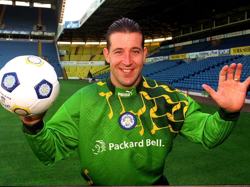 In July 1996, Nigel Martyn became a Leeds United player in a £2.25m deal with Crystal Palace.