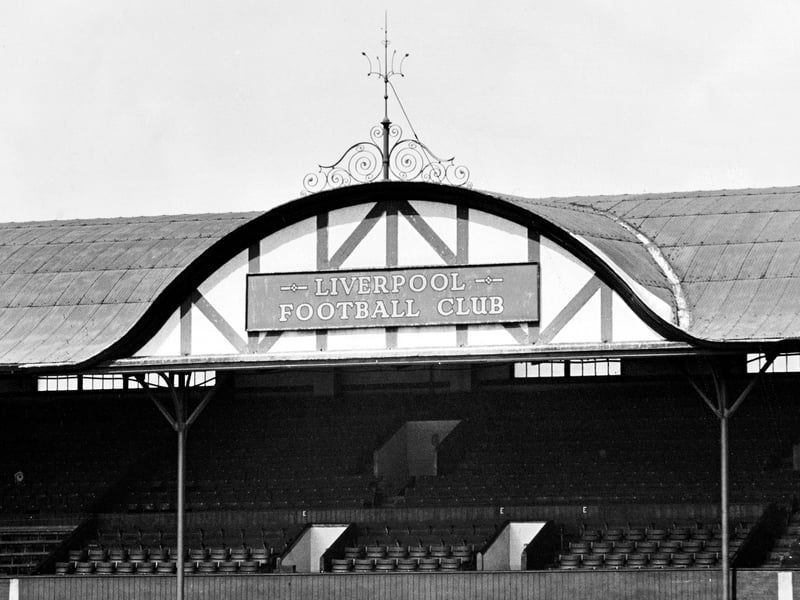 40 photos showing the evolution of Anfield over 139 years