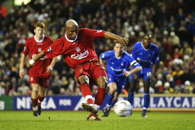 Diouf spent around twelve years in England with Liverpool, Bolton, Sunderland, Blackburn, Doncaster Rovers and Leeds Utd - scoring 47 goals and providing 59 assists. The forward was named the African Footballer of the year in 2001 and 2002.