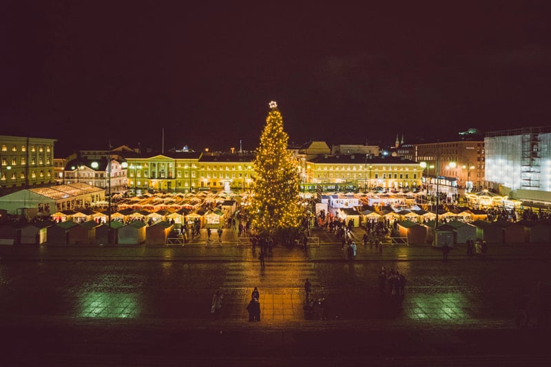 In the capital of Finland sits a Christmas market packed with 130 stalls in wooden huts. They sit in Gift Alley and sell handmade traditional Finnish products, such as himmeli ornaments. Visitors can buy candles made of pine and birch tar, or jewellery. Drinks and edible treats are available too. The traditional Finnish Christmas drink, glogi - which is a mixture of spiced wine, almonds, raisins (and sometimes vodka), is nice with traditional Finnish pastries that come with plum jam and gingerbread. 