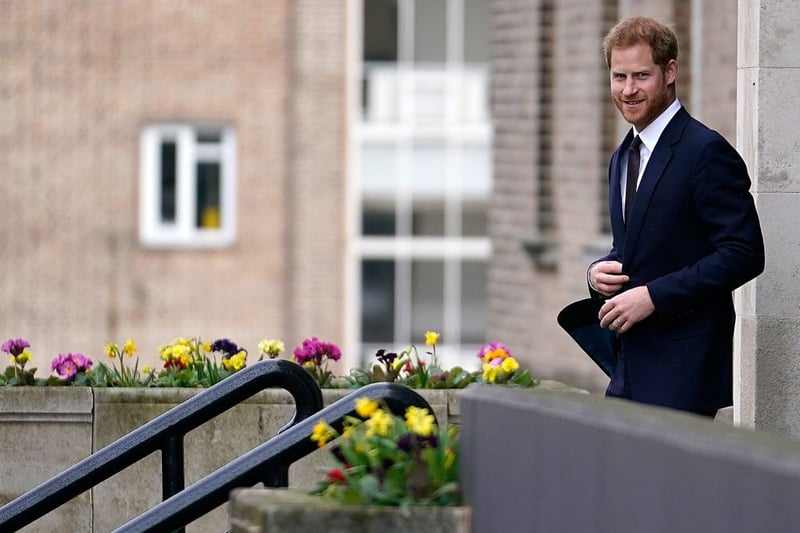 Prince Harry, Duke of Sussex, (R) leaves after a visit to The Institute of Translational Medicine at Queen Elizabeth Hospital in Birmingham, central England, on March 4, 2019. (Photo by CHRISTOPHER FURLONG/POOL/AFP via Getty Images)