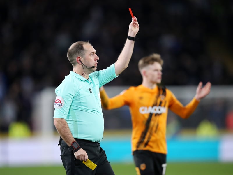 42 yellows, 0 second yellows, 1 straight red (47 points)